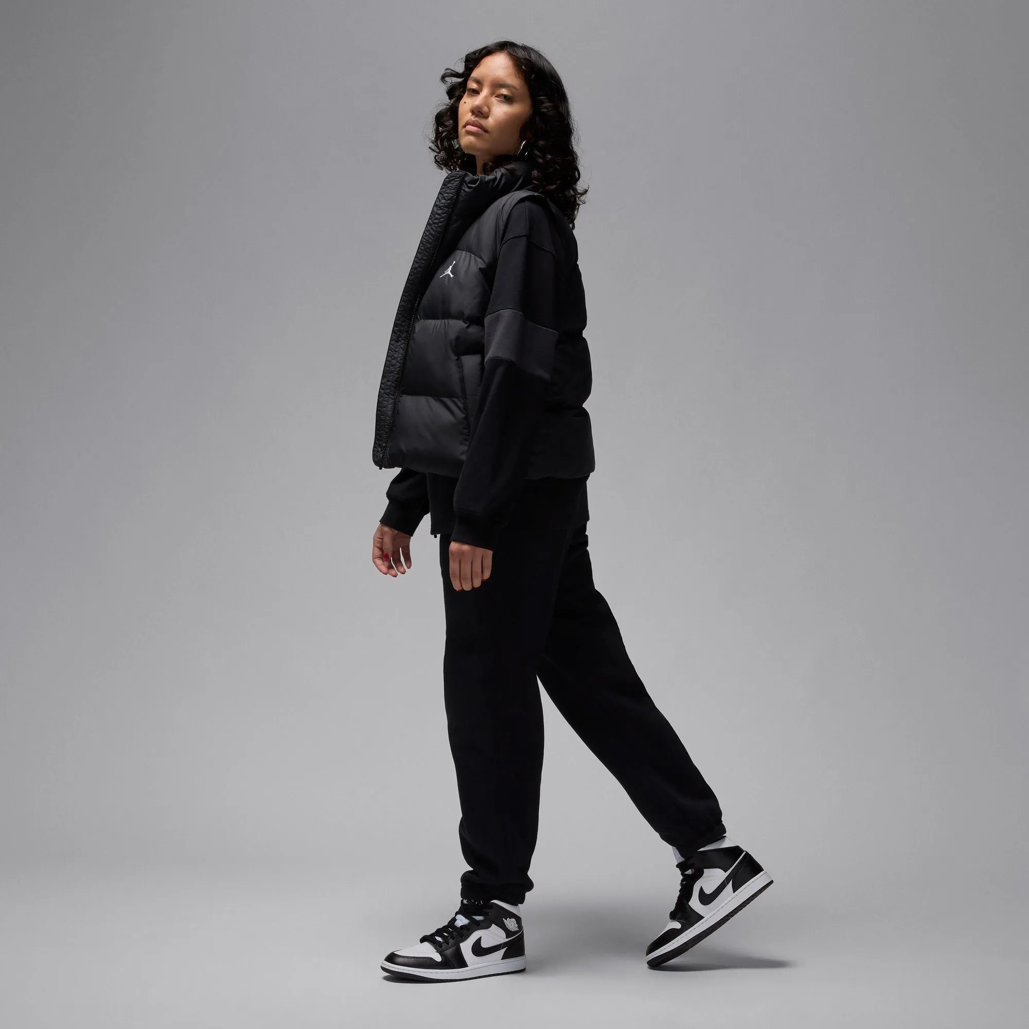 Air Jordan 1 Mid Women's Shoes