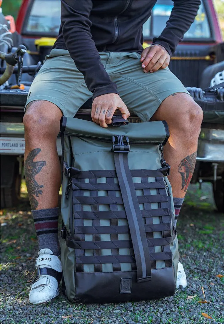 Chrome Industries Barrage Freight Backpack Black