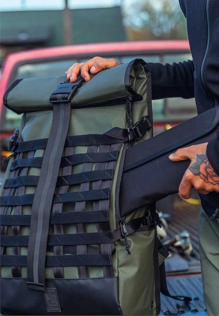 Chrome Industries Barrage Freight Backpack Black