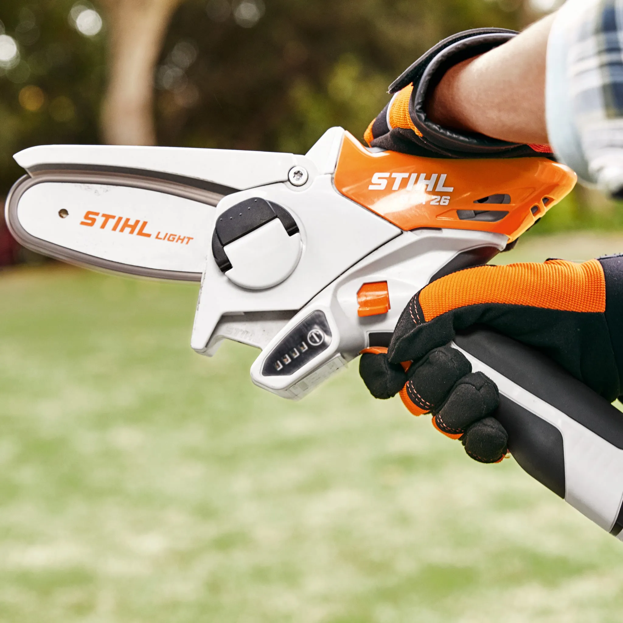 GTA 26 Cordless Garden Pruner