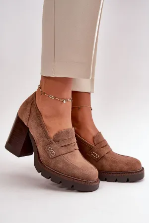 Heeled low shoes