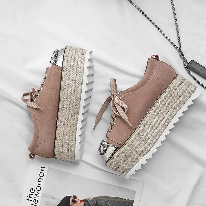 High Glam Sneaker Pumps