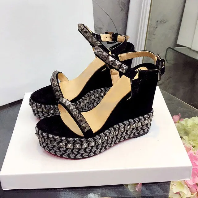 High Heel Rivet One Belt Sandals