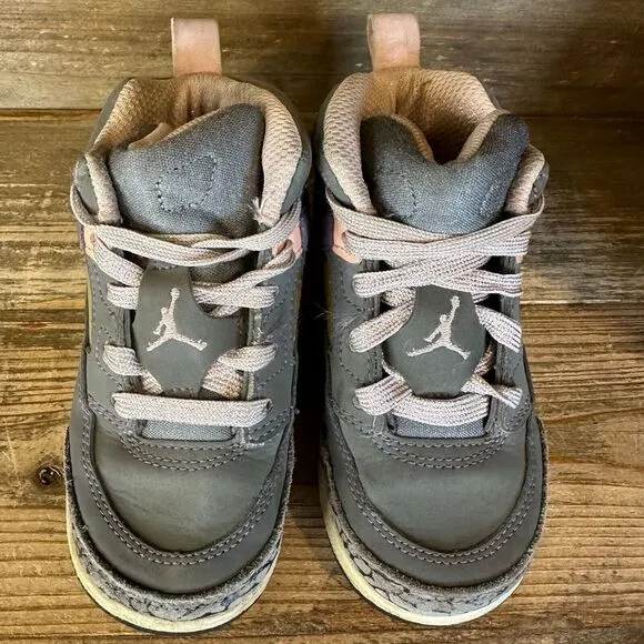 Kids Nike Jordan Spizike TD Gray Athletic Basketball Sneakers Shoes Size 8 C GUC