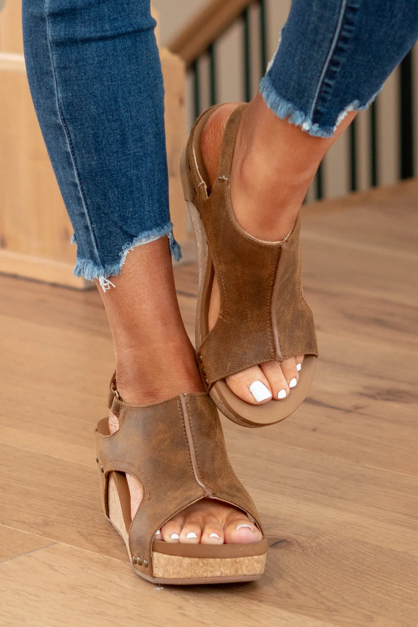 Liberty Wedge Sandals - Tan