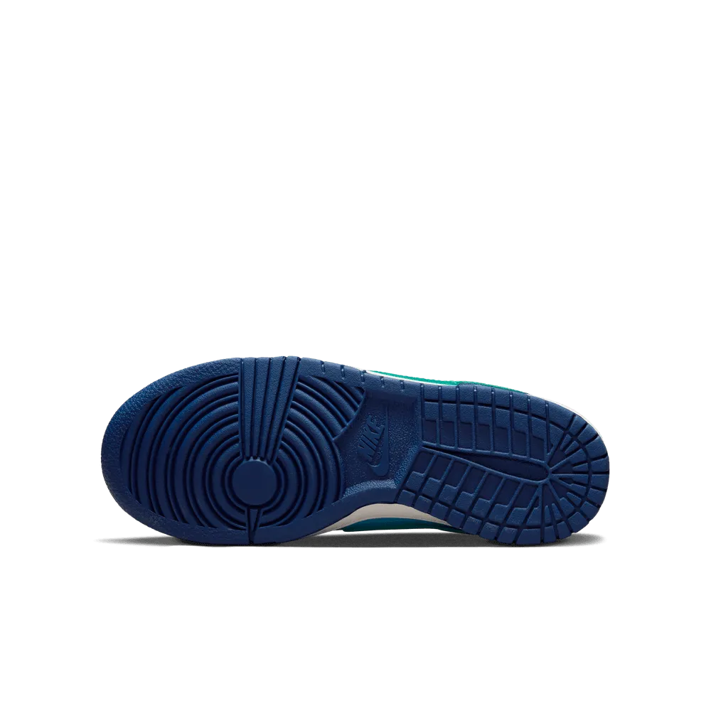 NIKE DUNK LOWÂ  (GS)