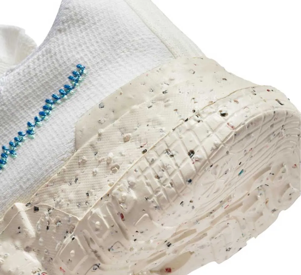 NIKE SPACE HIPPIE 01