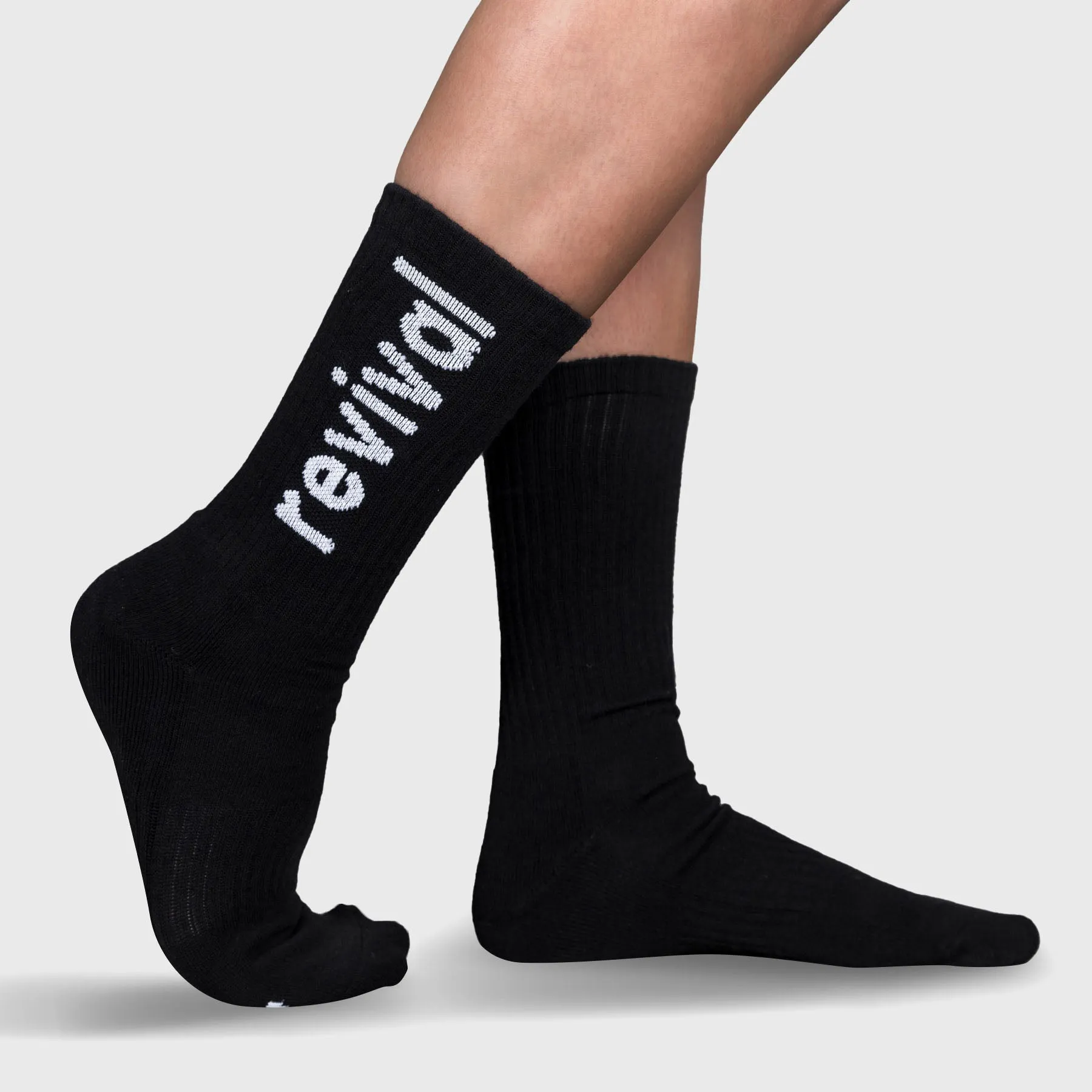 REVIVAL - ESSENTIAL SOCKS 2.0 - 3PK