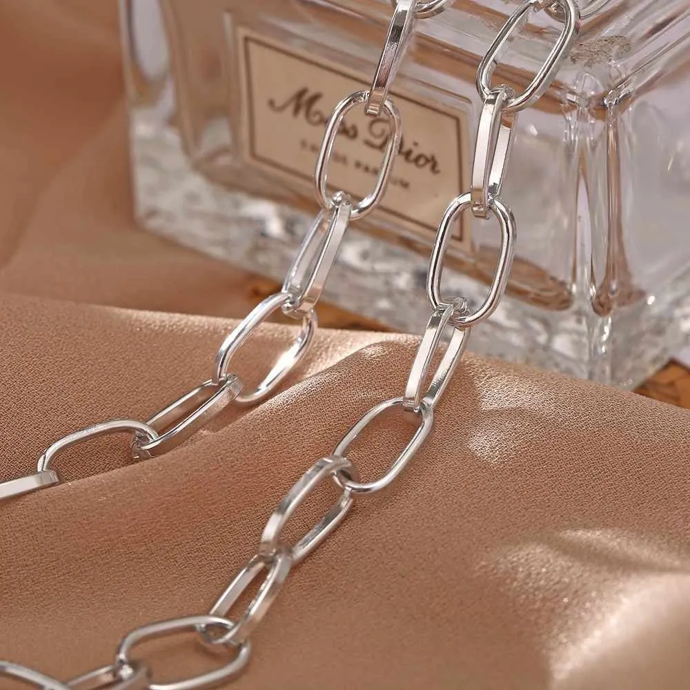 Silver Plated Chainlink Chunky Necklace