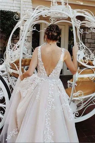 V neck Tulle Lace Long Wedding Dress,Tulle Ball Gown Prom Dress With Appliques TN155