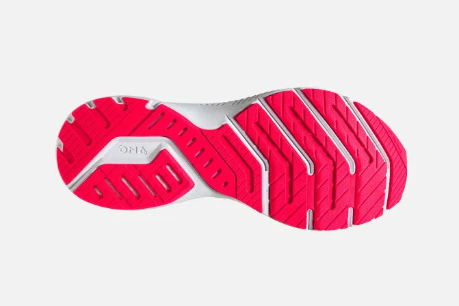 Women's Brooks Launch 8