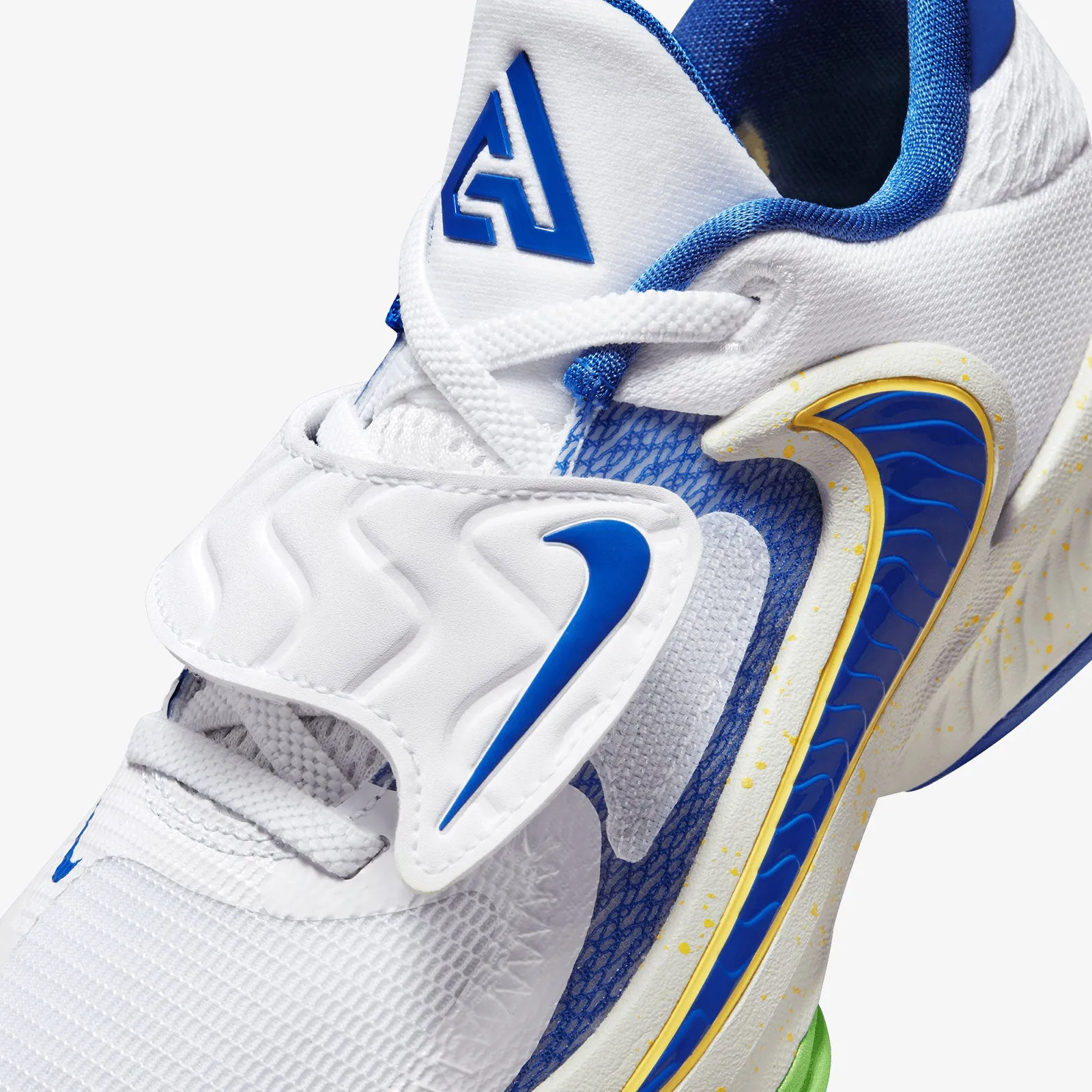 Zoom Freak 4 (PS) - 'Hyper Royal'